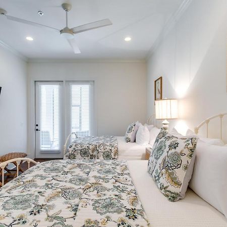 Luxe Jekyll Island Home With Beach And Pool Access Екстериор снимка